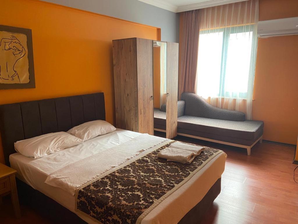 City House Hotel Antalya Bagian luar foto