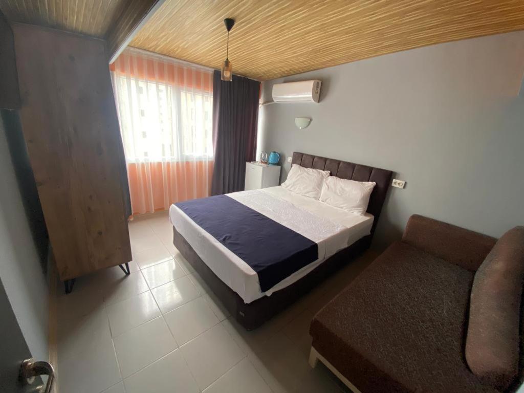 City House Hotel Antalya Bagian luar foto