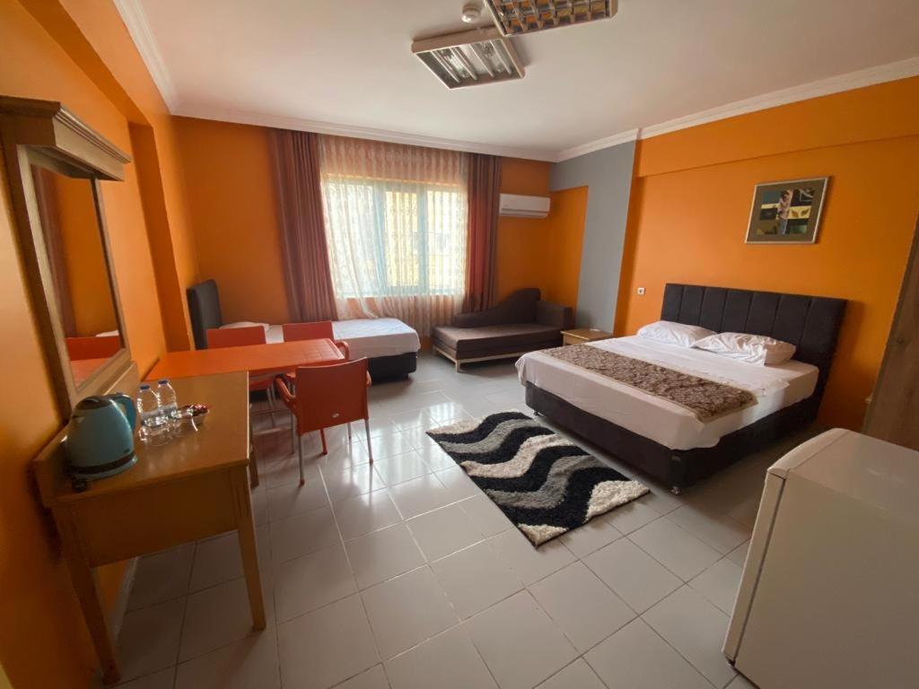 City House Hotel Antalya Bagian luar foto