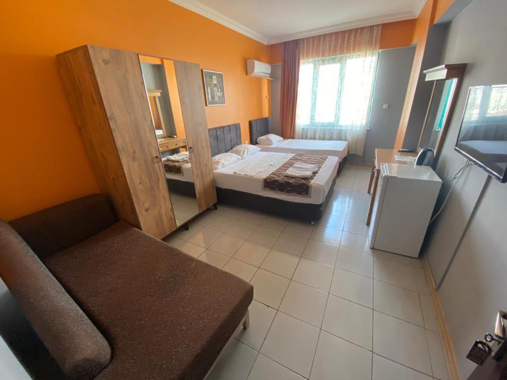 City House Hotel Antalya Bagian luar foto